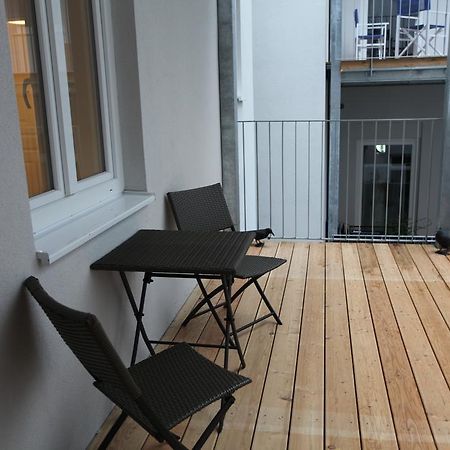 Moderne Stadtwohnung Mit Balkon Wien Værelse billede